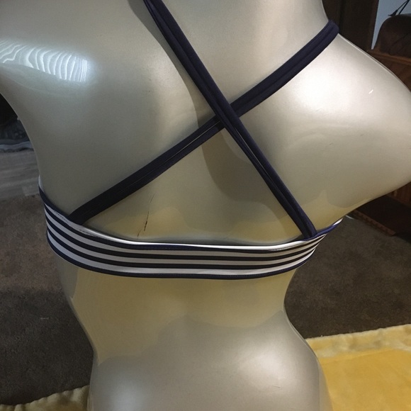 Cupshe medium two piece swim suit - Picture 7 of 7